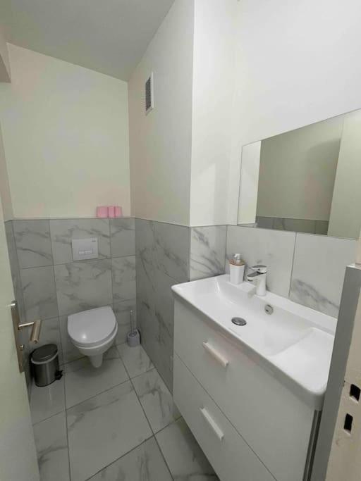 אנטיב 3 Pieces Apartment A Juan-Les-Pins מראה חיצוני תמונה